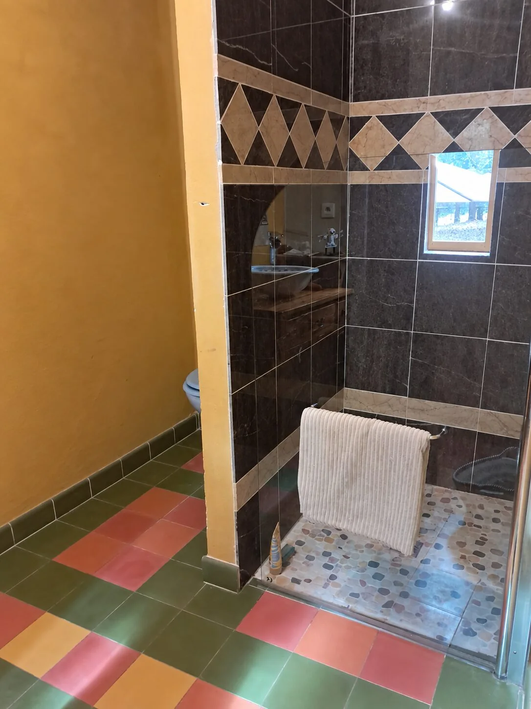 Associated shower room in the main house